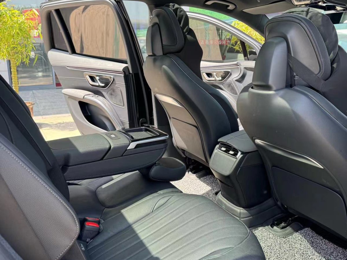 奔驰 奔驰EQS SUV  2023款 450+图片