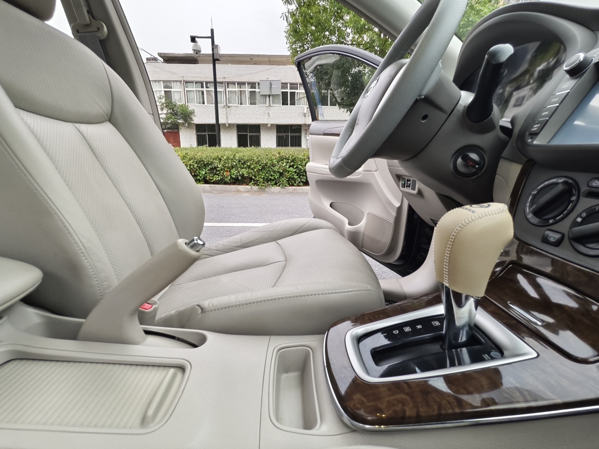 日產(chǎn) 軒逸  2014款 1.6XV CVT尊享版圖片