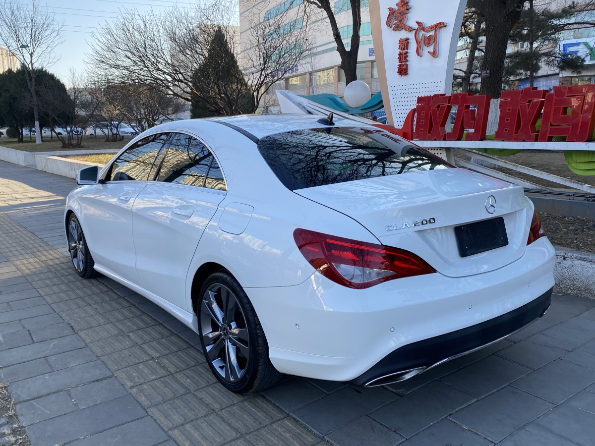 奔馳 奔馳CLA級  2018款 CLA 200 動感型圖片