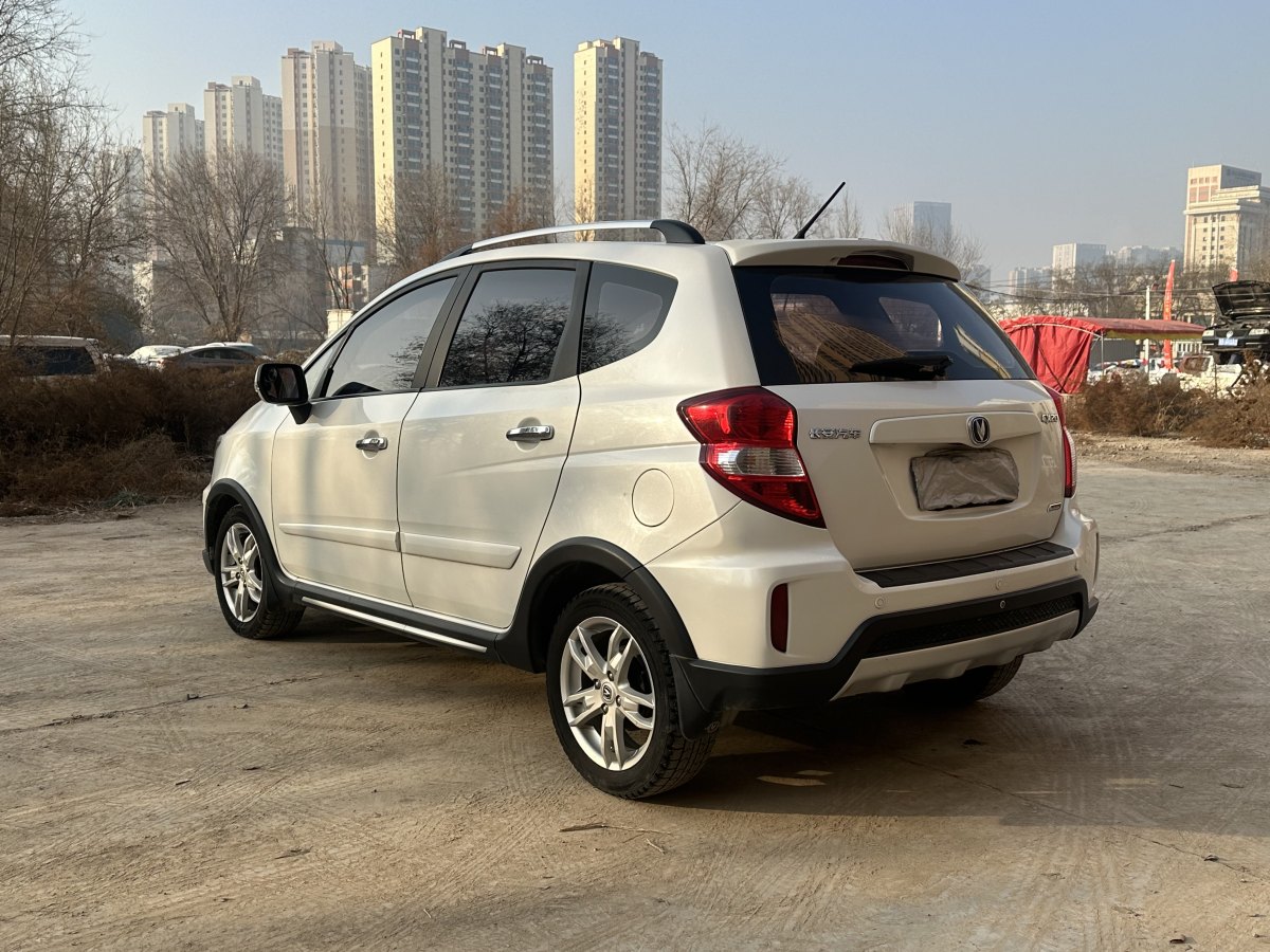 長(zhǎng)安 CX20  2014款 1.4L 手動(dòng)天窗導(dǎo)航版 國(guó)V圖片