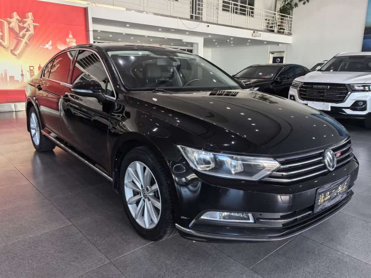 大眾 邁騰  2019款  280TSI DSG 領(lǐng)先型 國(guó)VI圖片