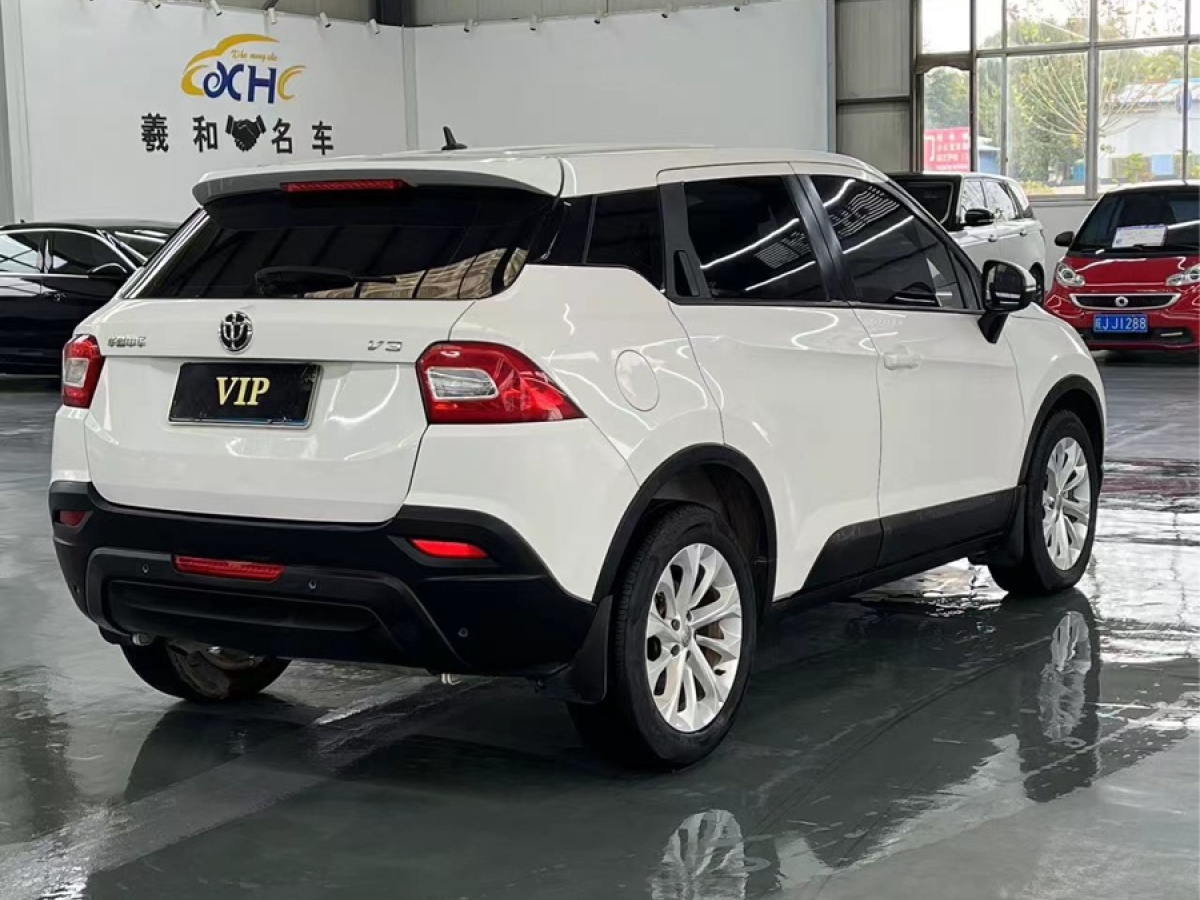 中華 V3  2015款 1.5L 手動(dòng)基本型圖片