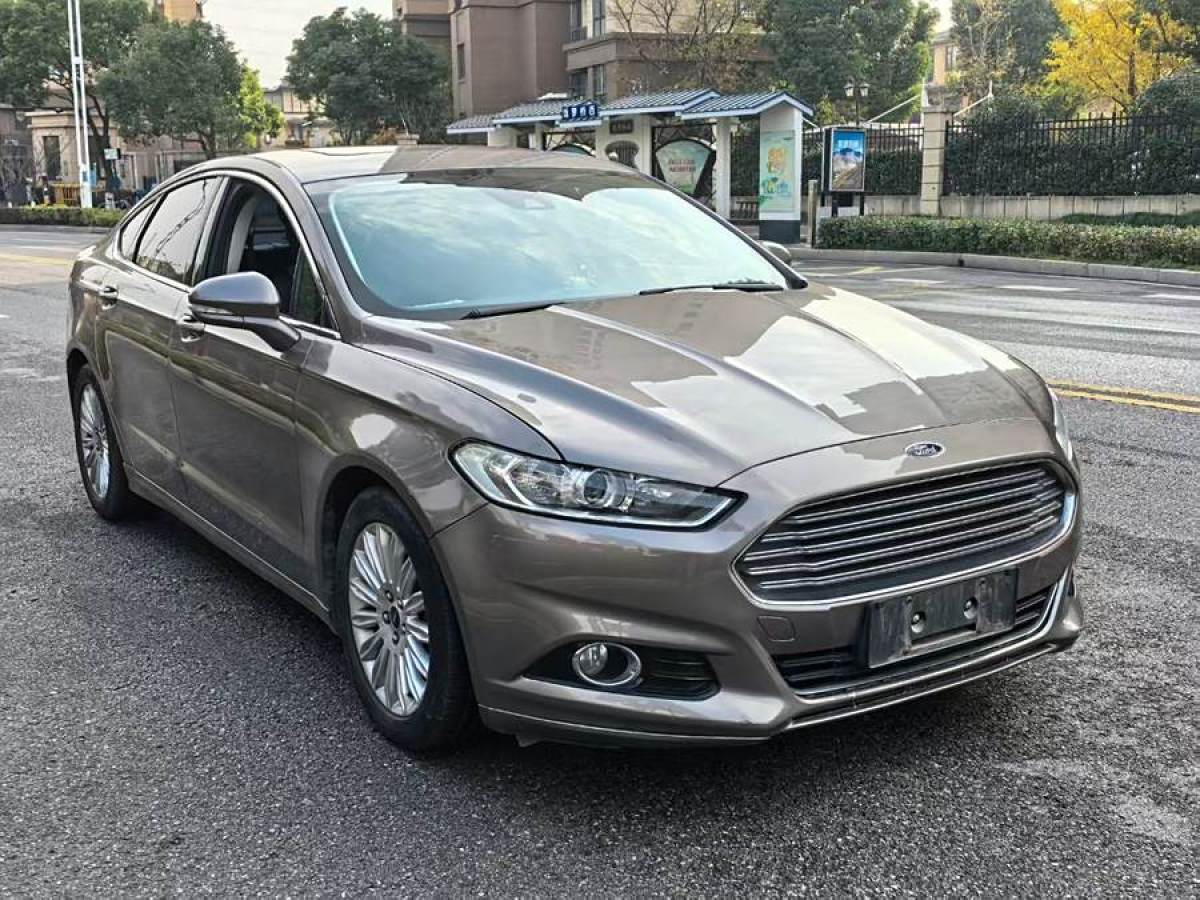 福特 蒙迪歐  2013款 2.0L GTDi200時(shí)尚型圖片