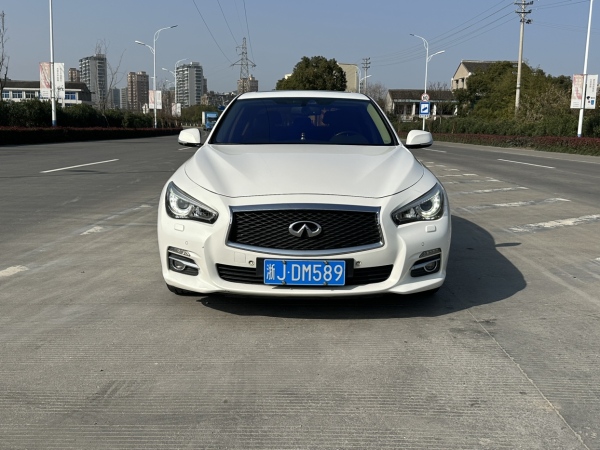 英菲尼迪 Q50  2014款 3.7L 舒适版