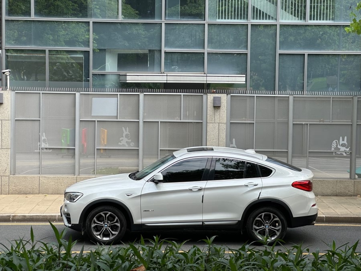寶馬 寶馬X4  2014款 xDrive20i X設(shè)計套裝圖片