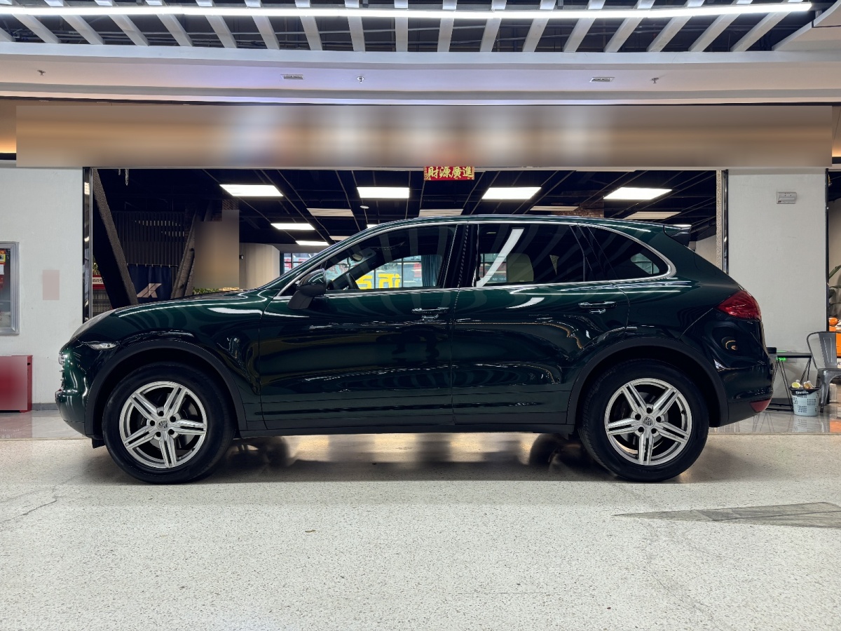 保時(shí)捷 Cayenne  2014款 Cayenne Platinum Edition 3.0T圖片