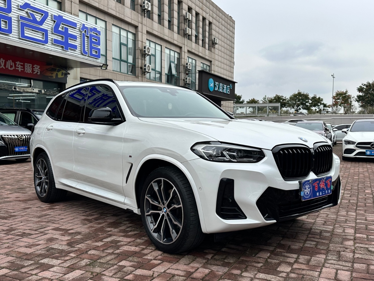 寶馬 寶馬X3  2022款 改款二 xDrive30i 領(lǐng)先型 M曜夜套裝圖片