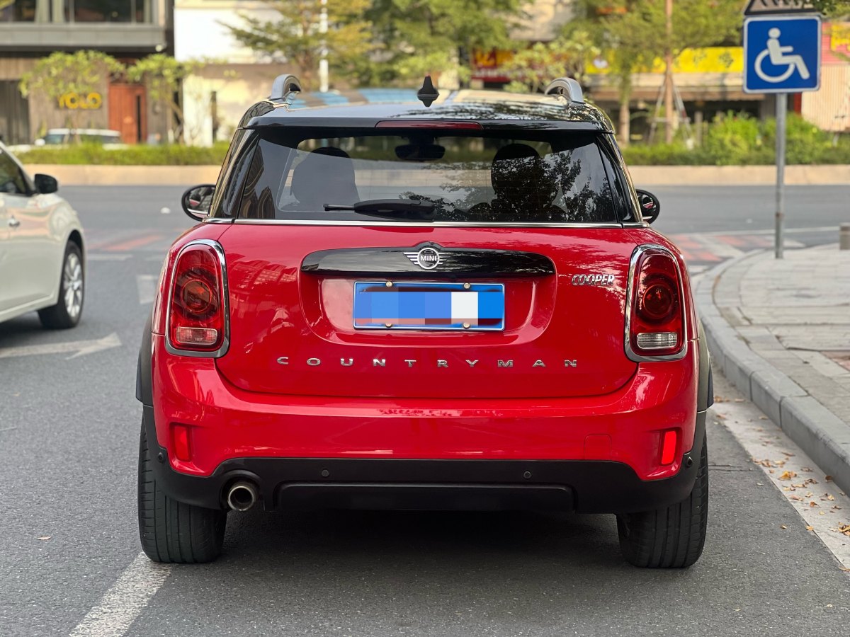 MINI COUNTRYMAN  2018款 1.5T COOPER ALL4 經(jīng)典派圖片