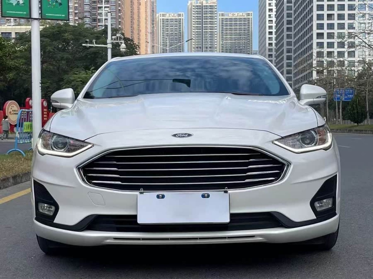 福特 蒙迪歐  2018款 EcoBoost 180 智控時(shí)尚型 國(guó)VI圖片