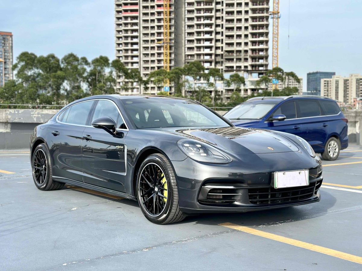 2018年11月保時(shí)捷 Panamera新能源  2021款 Panamera 4 E-Hybrid 行政加長版 2.9T