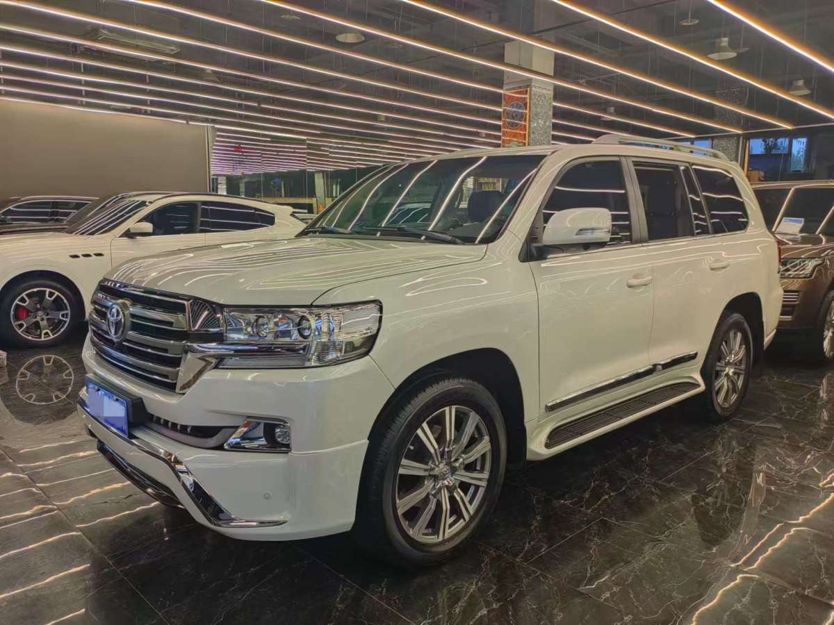 豐田 蘭德酷路澤  2018款 5.7L VX-R 12氣 底升(中東版)圖片