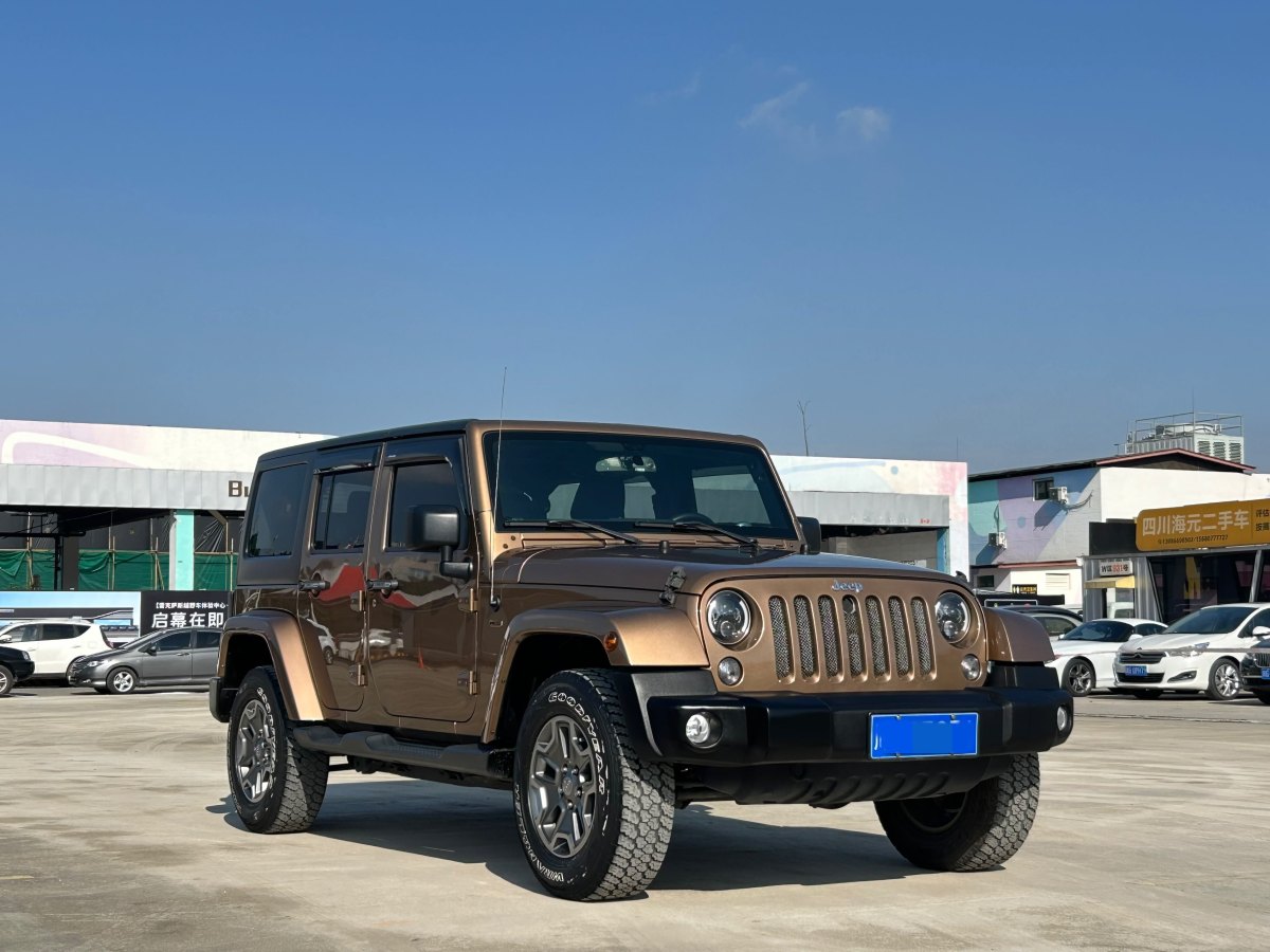 Jeep 牧馬人  2014款 3.0L Sahara 四門版圖片