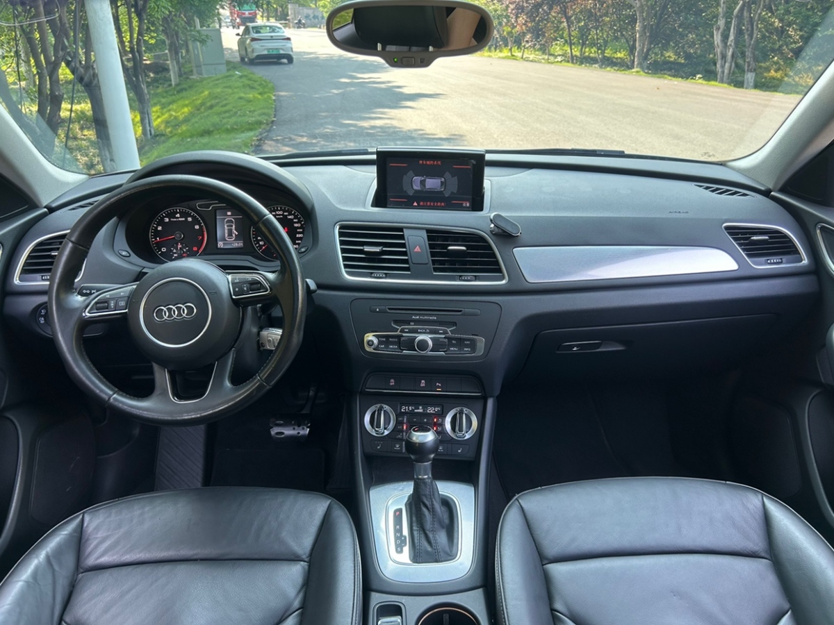 奧迪 奧迪Q3  2015款 30 TFSI 舒適型圖片