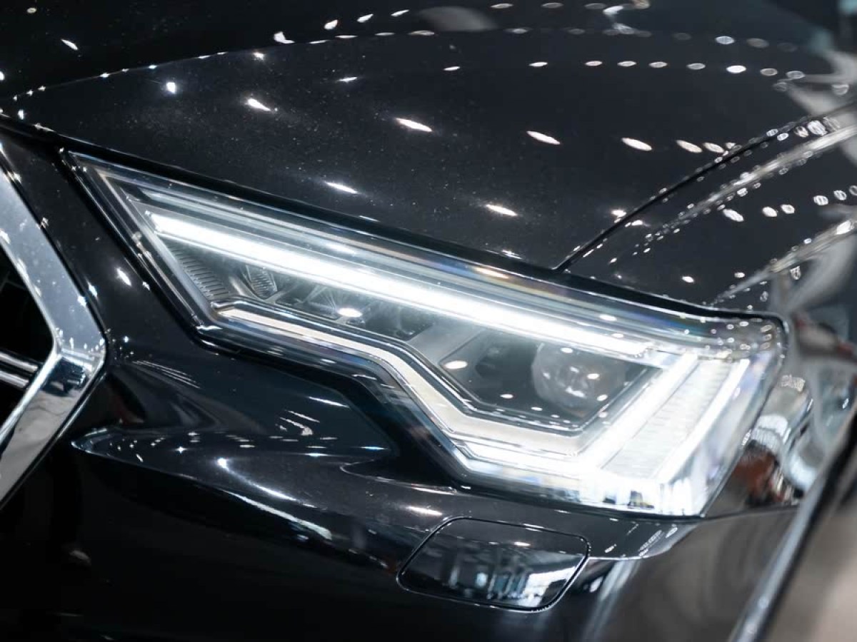 奧迪 奧迪A6L  2024款 45 TFSI 臻選動感型圖片