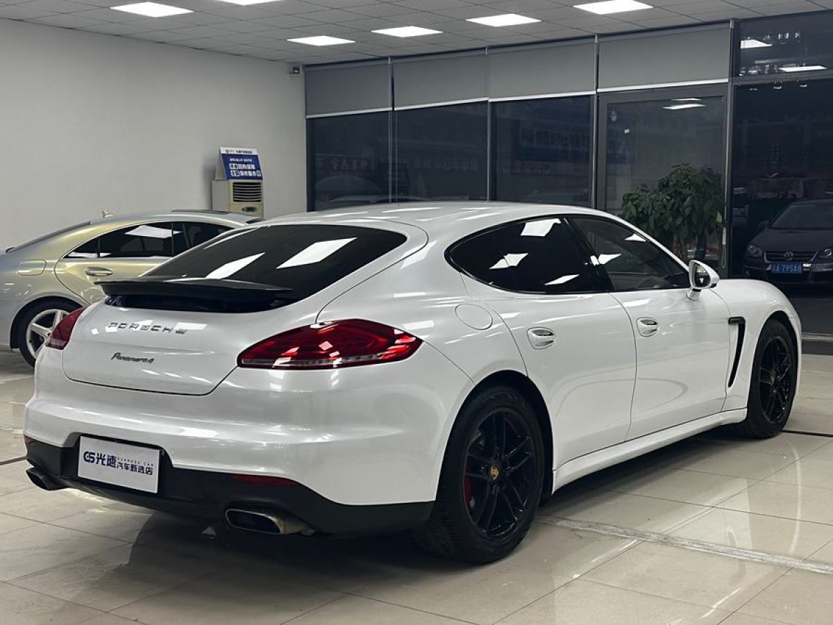 保時(shí)捷 Panamera  2016款 Panamera 4 Edition 3.0T圖片