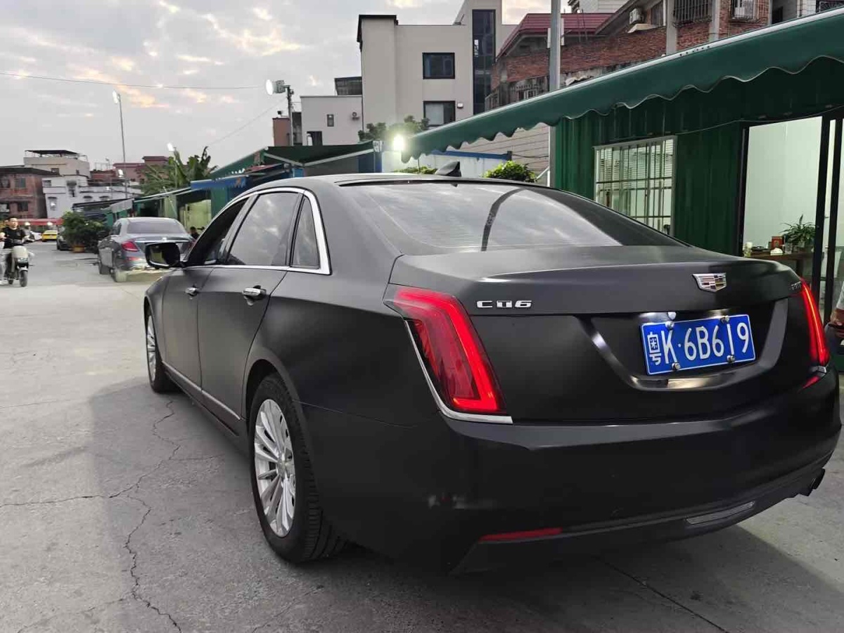 凱迪拉克 CT6  2017款 28T 時(shí)尚型圖片