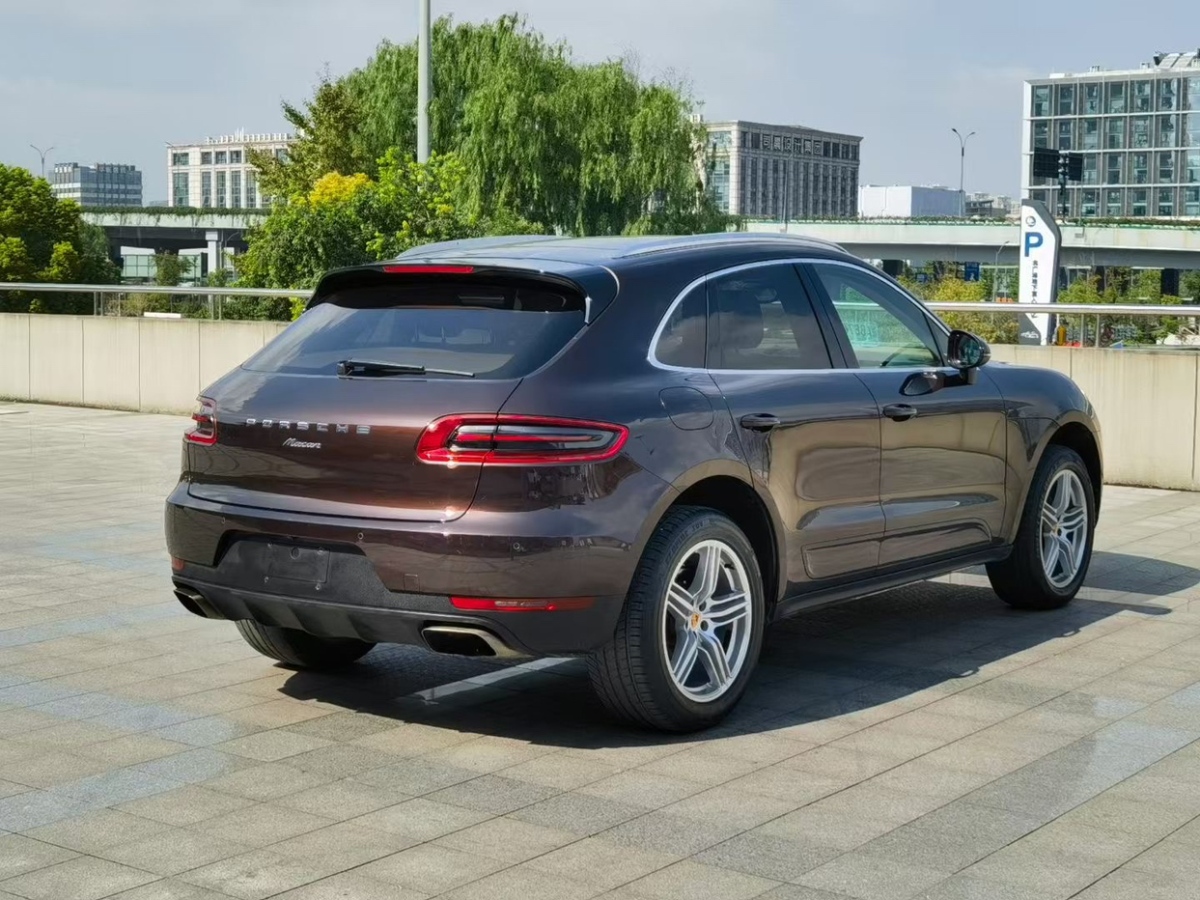 保時(shí)捷 Macan  2014款 Macan 2.0T圖片