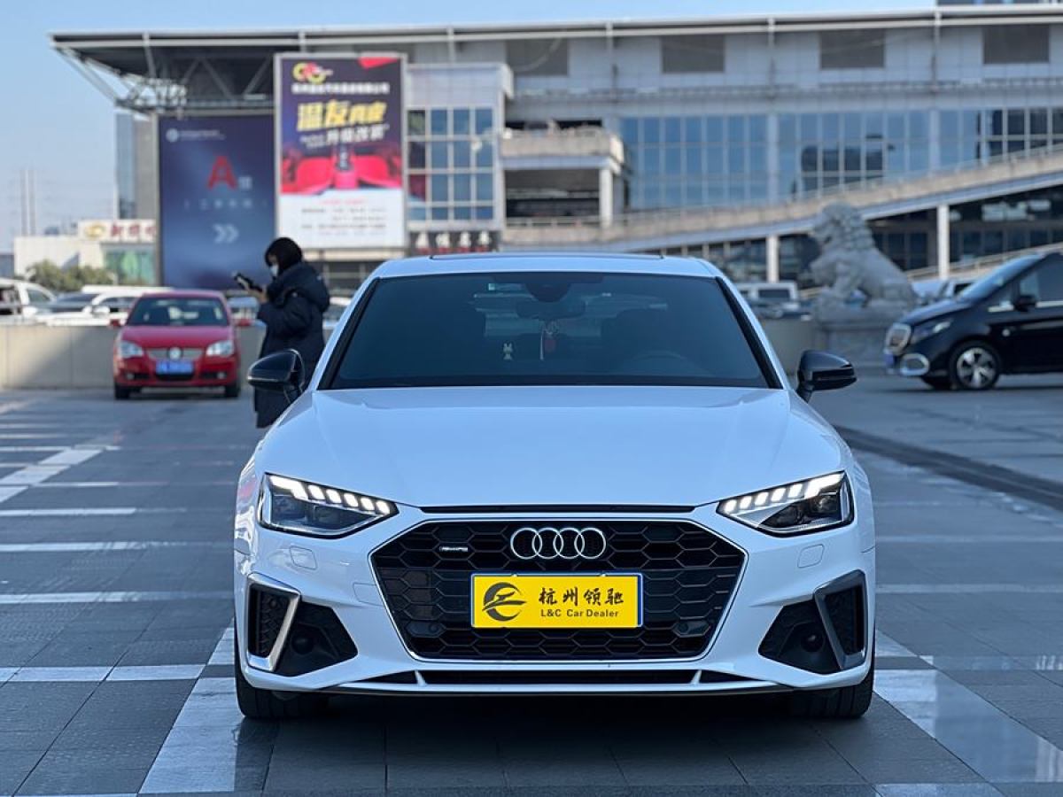 奧迪 奧迪A4L  2020款 45 TFSI quattro 臻選動(dòng)感型圖片