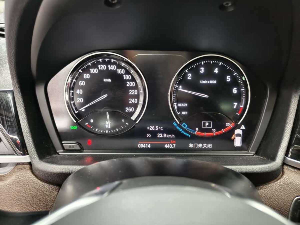 寶馬 寶馬X1  2022款 sDrive20Li 時(shí)尚型圖片