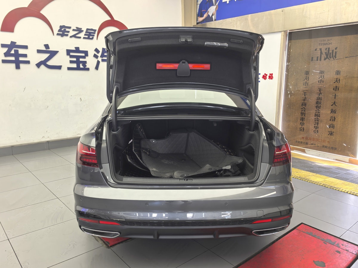 奥迪 奥迪A4L  2022款 40 TFSI 豪华动感型图片