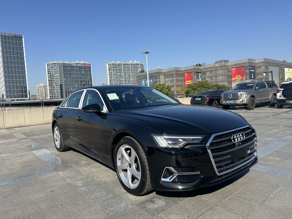 奧迪 奧迪A6L  2024款 45 TFSI quattro 臻選致雅型圖片