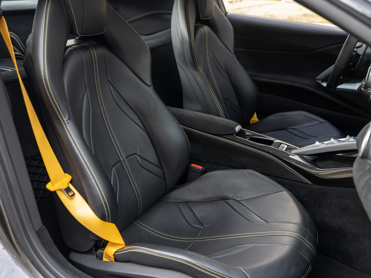 法拉利 812 Superfast  2017款 6.5L 標準型圖片