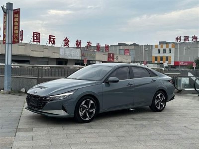2023年8月 現(xiàn)代 伊蘭特 1.5L CVT LUX尊貴版圖片