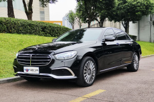 奔驰E级 奔驰 改款 E 300 L 豪华型