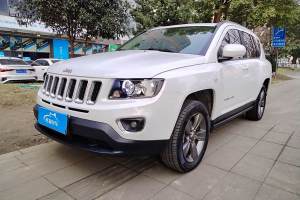 指南者 Jeep 改款 2.4L 四驅(qū)舒適版