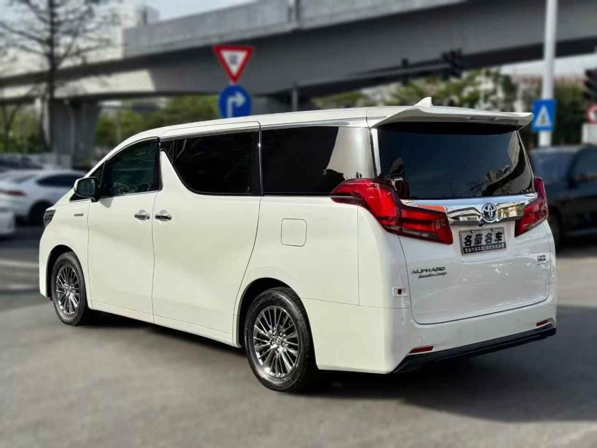 豐田 埃爾法  2023款 雙擎 2.5L 臻享?黃金版圖片