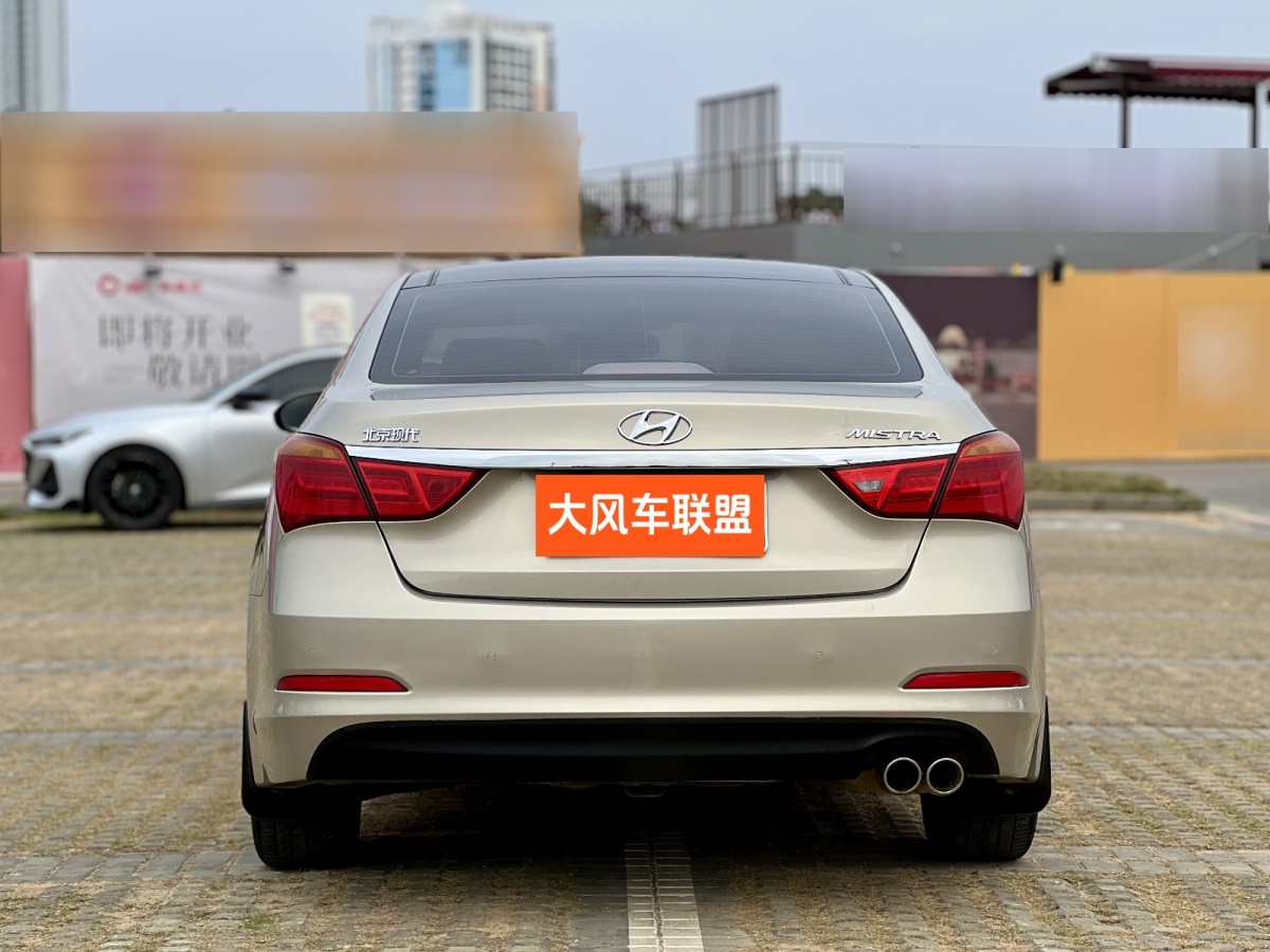 現(xiàn)代 名圖  2014款 1.8L 自動尊貴型DLX圖片