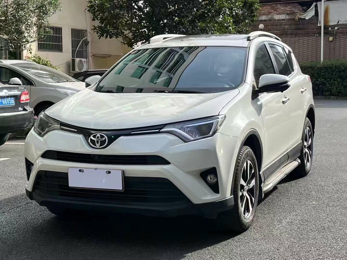 豐田 RAV4 圖片