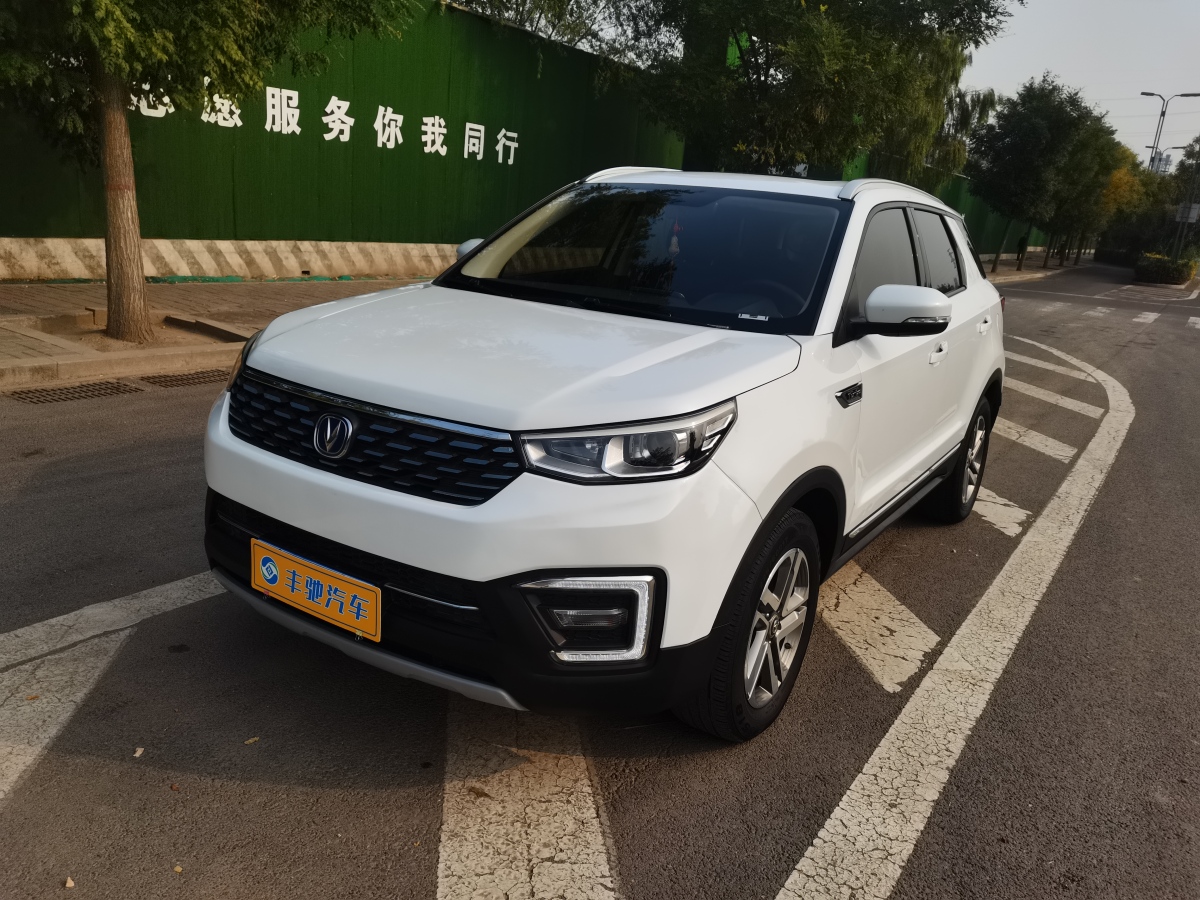 2019年8月長(zhǎng)安 CS55  2018款 1.5T 自動(dòng)炫彩型