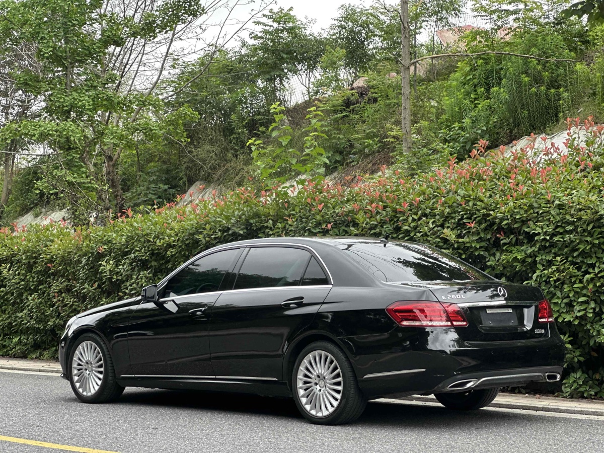 奔馳 奔馳E級(jí)  2014款 改款 E 260 L 豪華型圖片