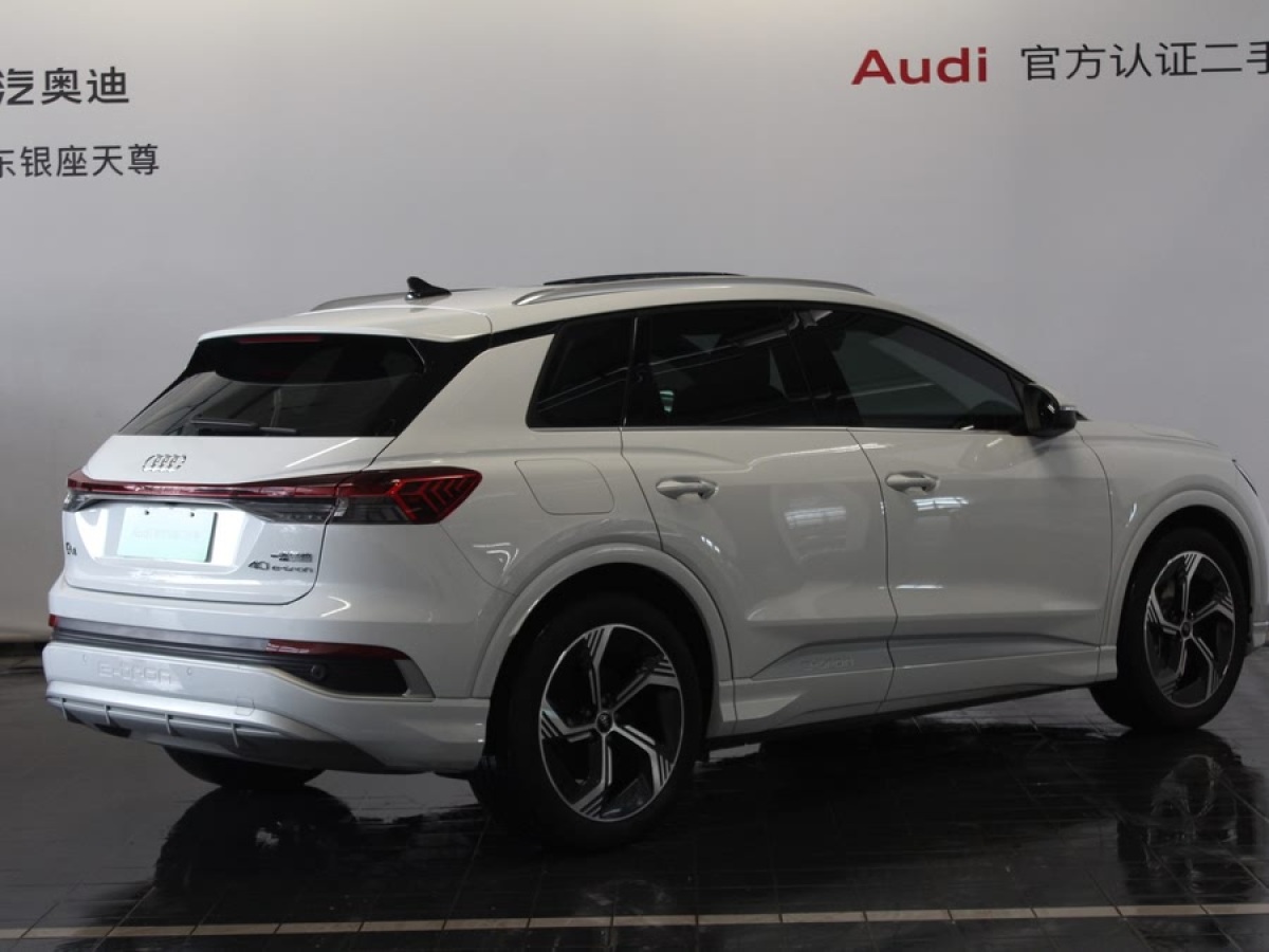 奧迪 奧迪Q4 e-tron  2024款 40 e-tron 創(chuàng)境版圖片