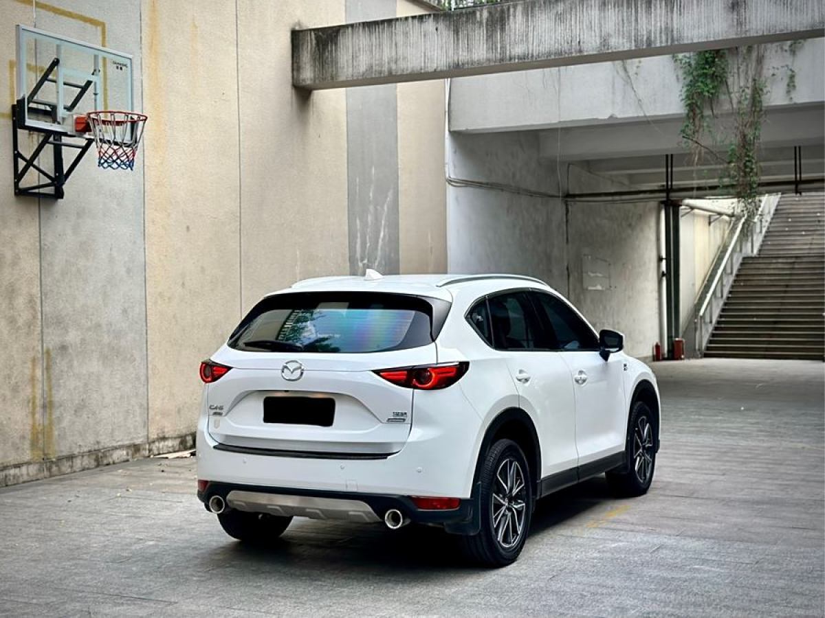 2018年10月馬自達(dá) CX-5  2017款 2.5L 自動(dòng)兩驅(qū)智尊型 國(guó)VI