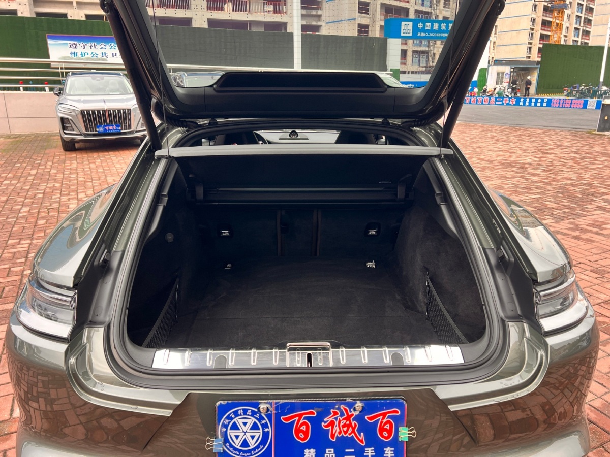 保時(shí)捷 Panamera  2022款 Panamera 行政加長(zhǎng)版 2.9T圖片