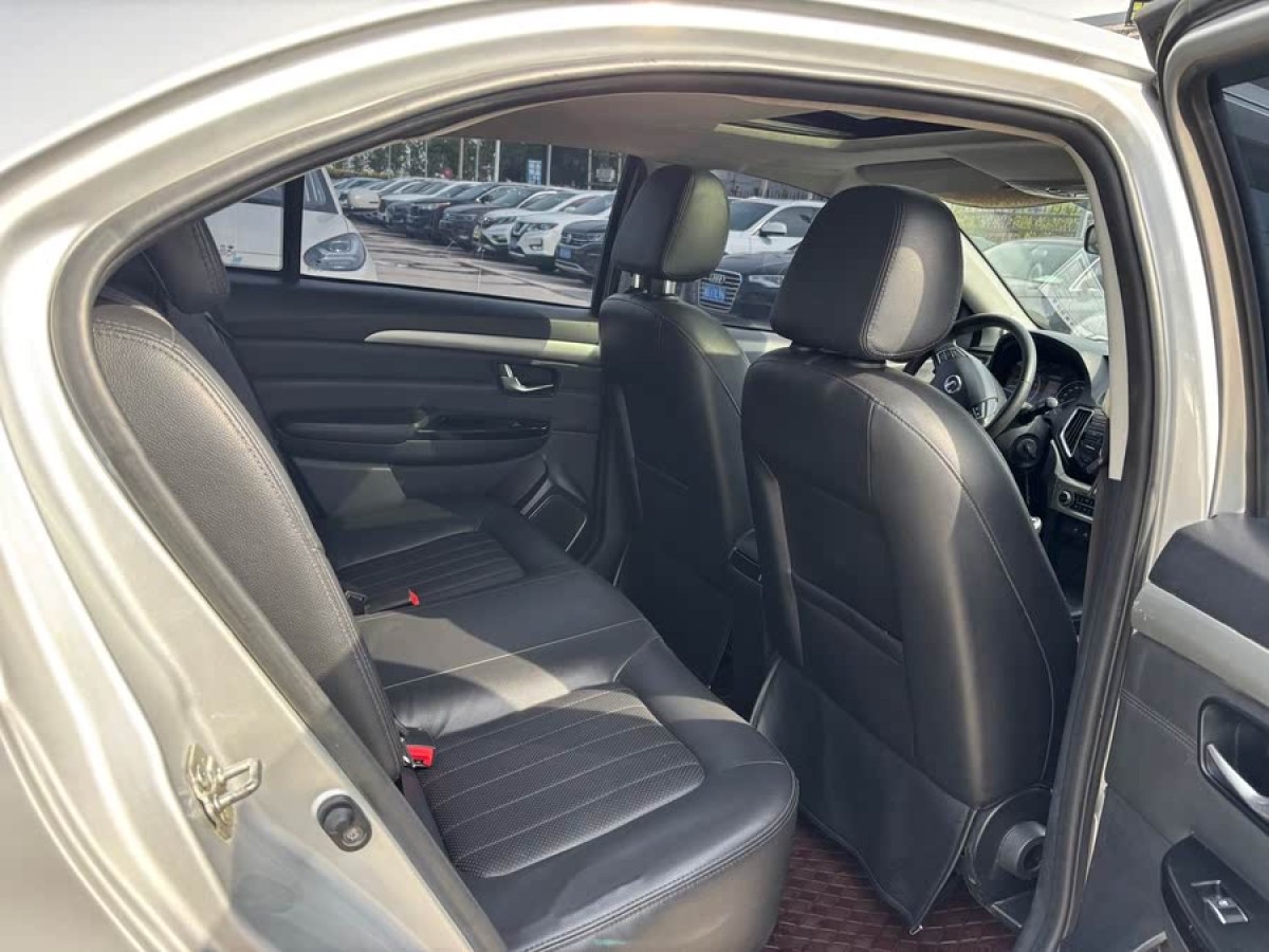 長城 C30  2016款 1.5L 手動豪華型圖片
