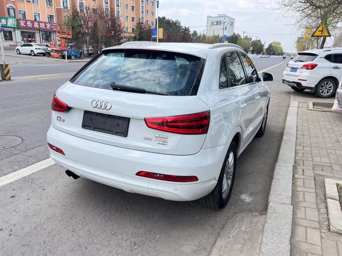 奧迪 奧迪Q3  2015款 Q3 2.0TFSI 35TFSI quattro 技術(shù)型圖片