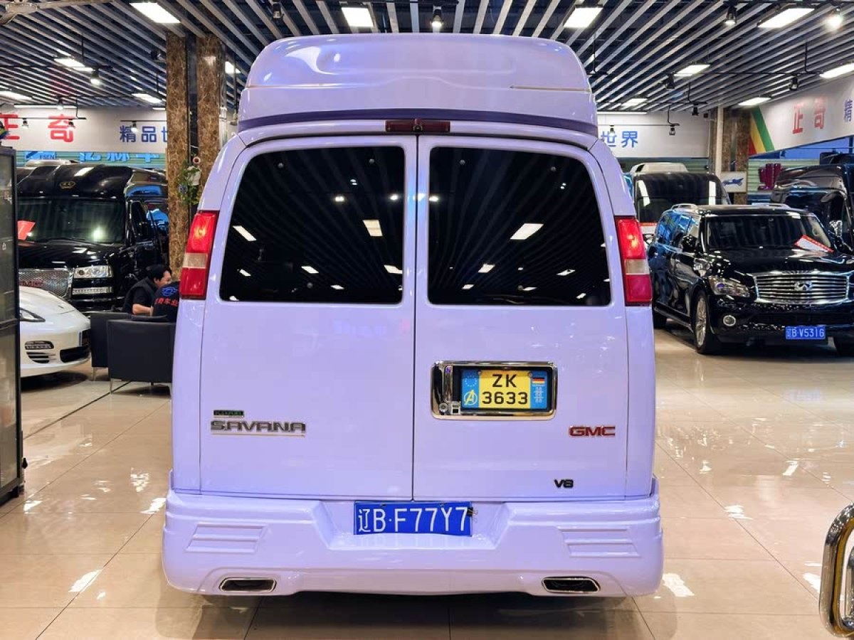 GMC SAVANA  2011款 6.0L 商務(wù)之星7座圖片