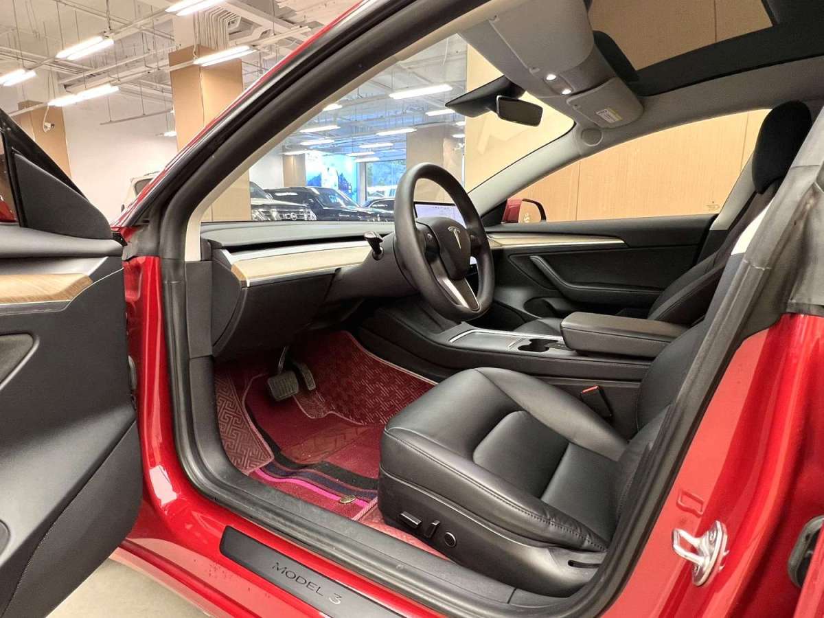 特斯拉 Model 3  2019款 標準續(xù)航后驅(qū)升級版圖片