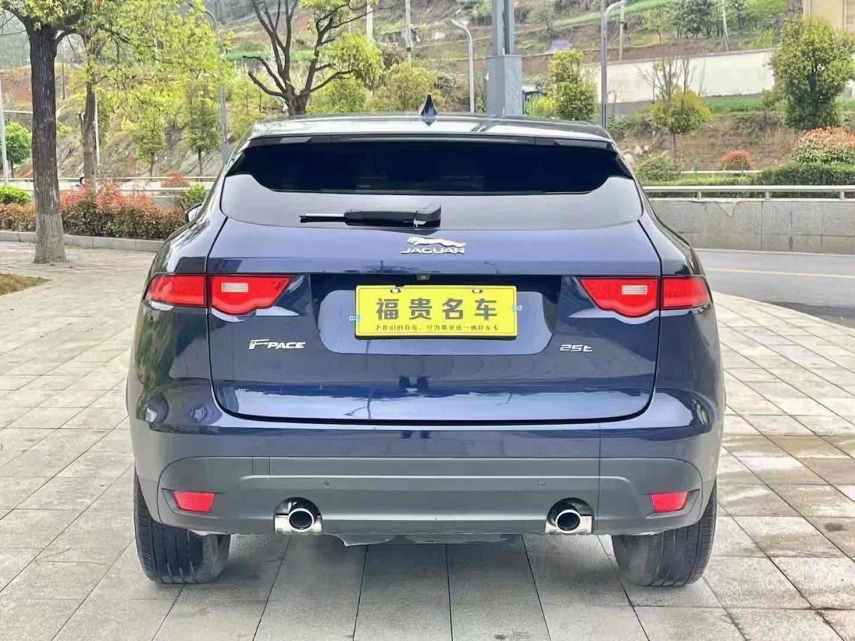 2017年8月捷豹 F-PACE  2020款 2.0T 都市尊享版