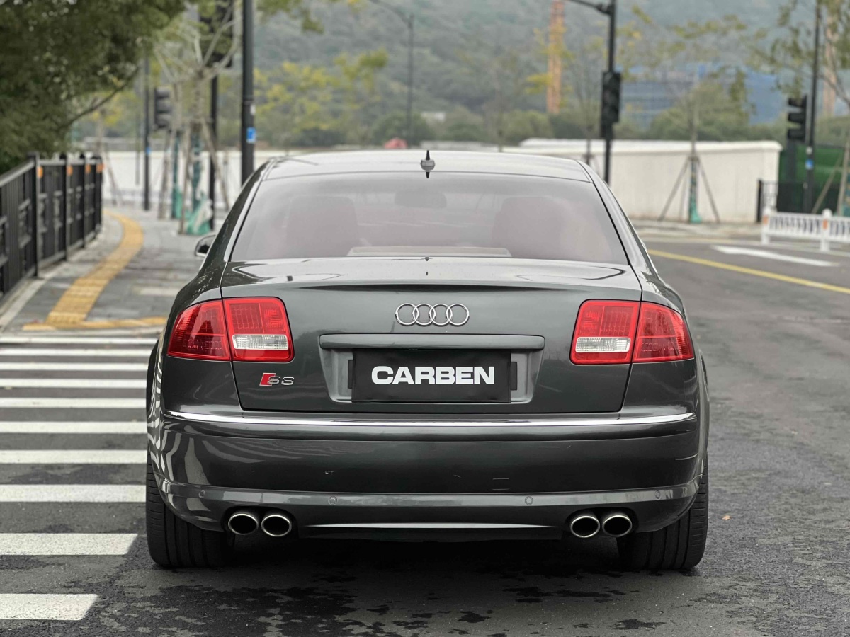 奧迪 奧迪S8  2009款 S8 5.2 FSI quattro圖片