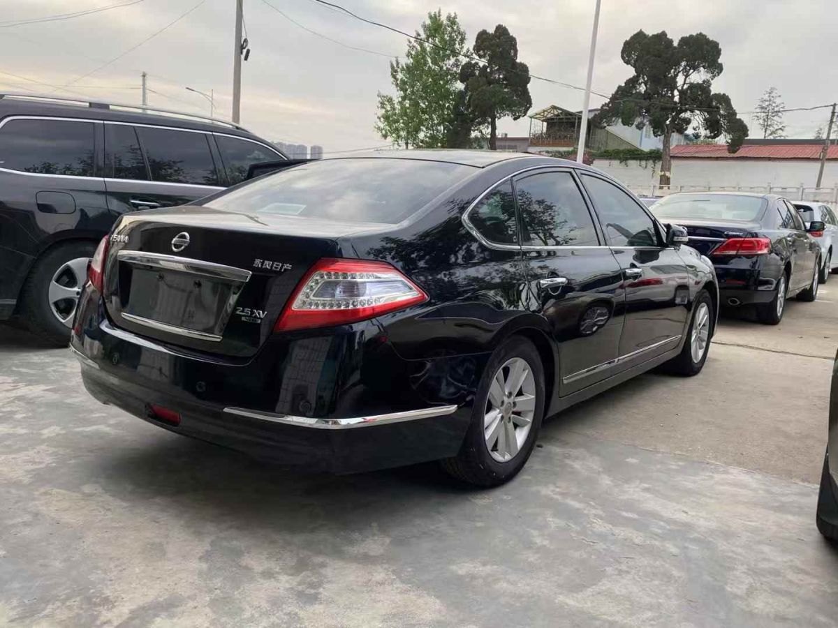 日產(chǎn) 天籟  2011款 2.0L XE標(biāo)準(zhǔn)版圖片