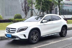 奔馳GLA 奔馳 GLA 200 時(shí)尚型