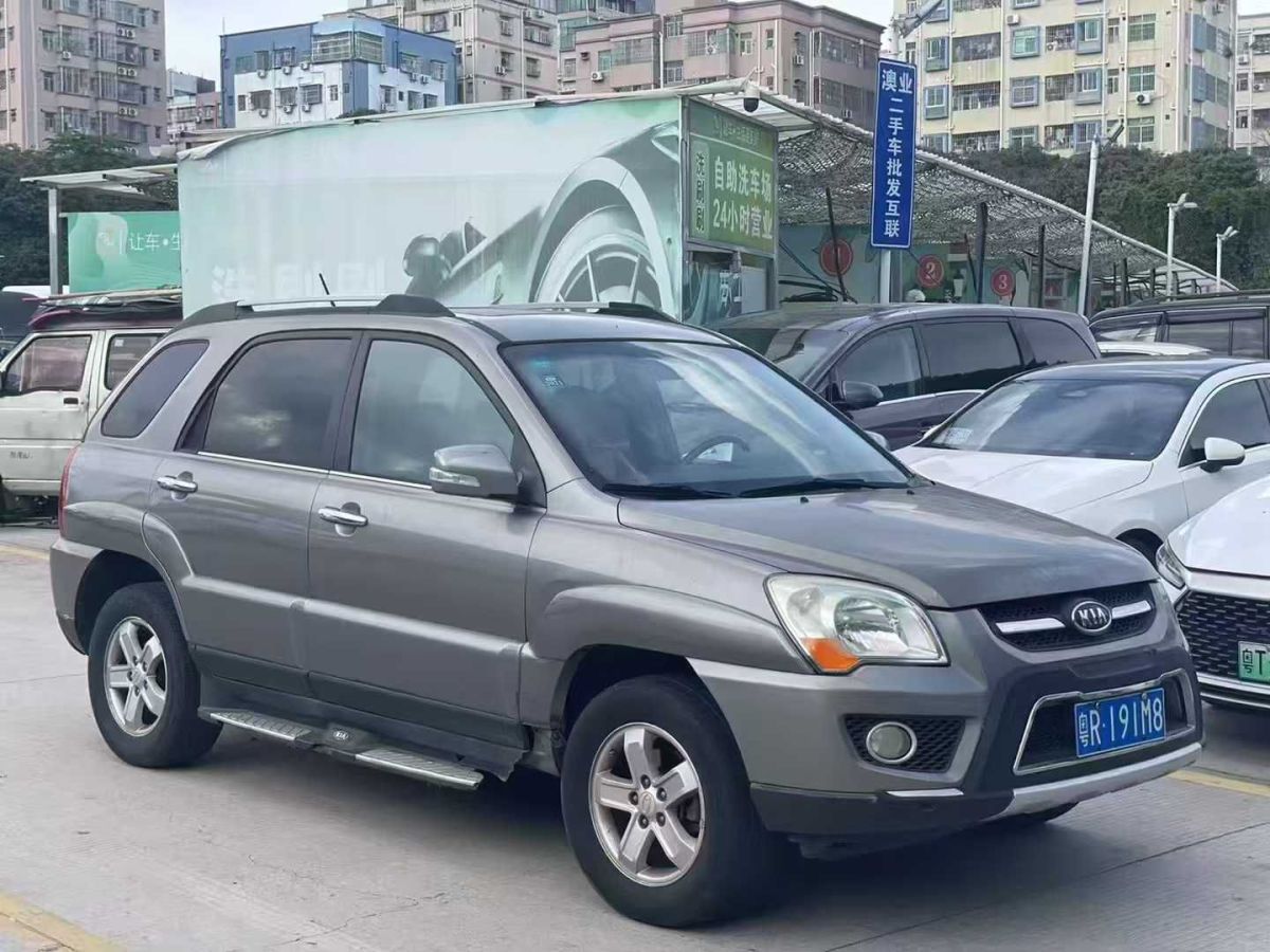 起亞 獅跑  2009款 2.0L 自動兩驅(qū)版GL圖片