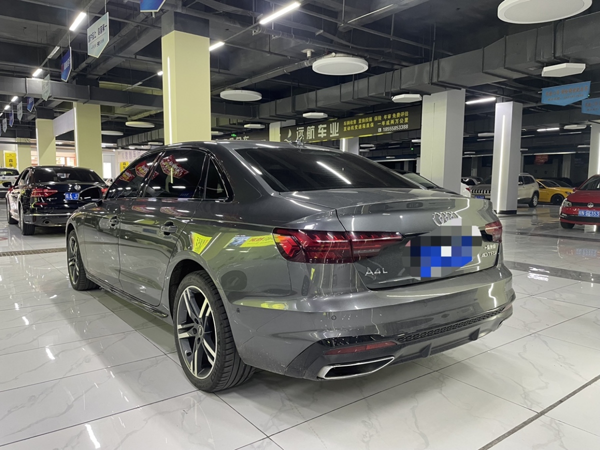 奧迪 奧迪A4L  2022款 40 TFSI 豪華動感型圖片