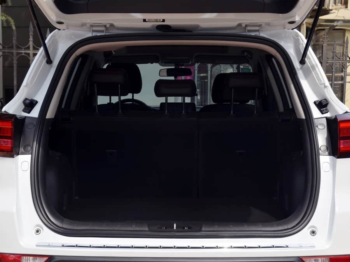 長(zhǎng)安 CS75  2021款 榮耀百萬(wàn)版 280T DCT領(lǐng)航型圖片