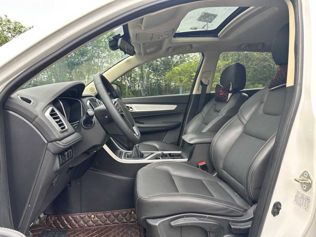 吉利 远景SUV  2019款  1.4T 手动4G互联尊贵型 国VI图片