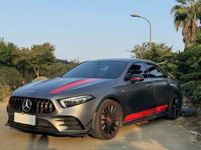 2023年2月 奔驰 奔驰A级AMG AMG A 35 L 4MATIC 炽夜特别版图片